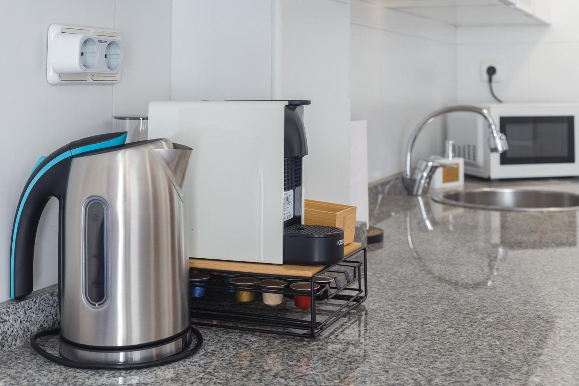 Piso Familiar Cerca Del Centro, Ac Y Wifi Gratis Leilighet Valencia Eksteriør bilde